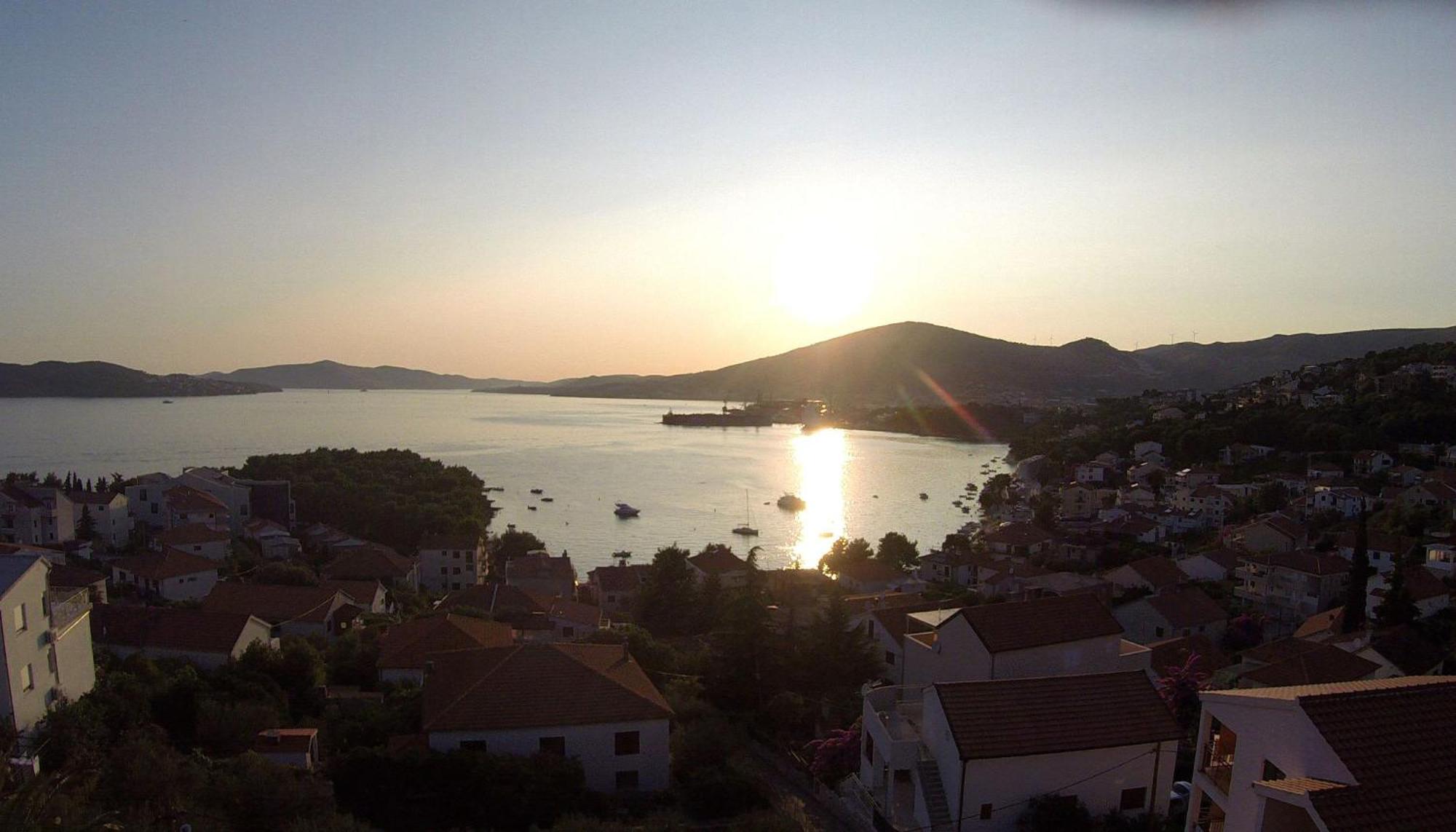Affittacamere For Four Persons With Sea View In Near The *